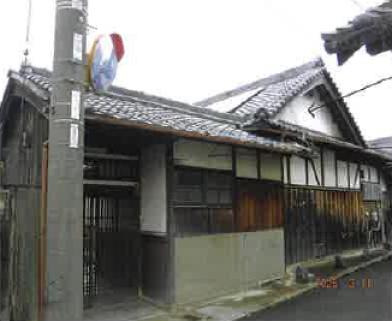 貝塚市新井
１７７番の競売物件