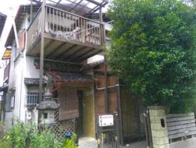 泉南市新家
５３２番１５の競売物件