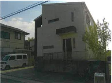 和泉市山荘町一丁目
４４０番３の競売物件