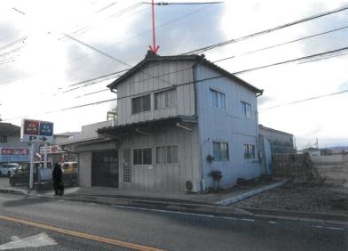 城陽市平川茶屋裏
4番4の競売物件