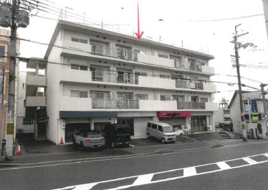 向日市上植野町上川原　８番地１、９番地１の競売物件