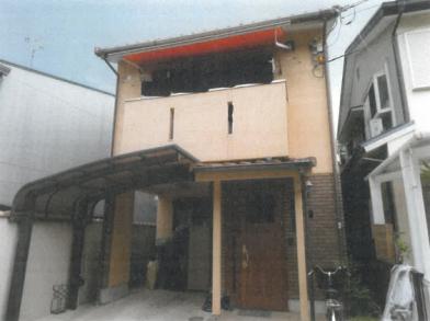 京都市伏見区深草大亀谷西寺町
39番27の競売物件