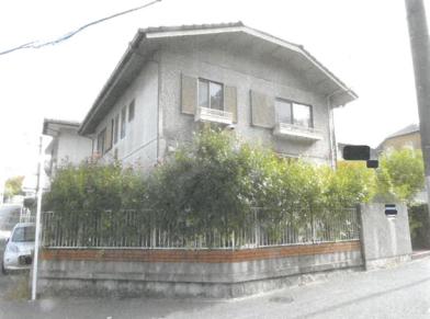 宇治市折居台一丁目
４番４７の競売物件