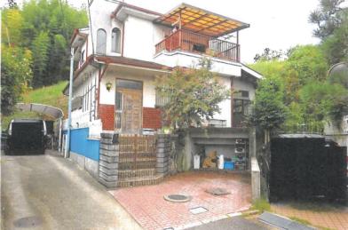 八幡市美濃山宮ノ背
１番１９の競売物件