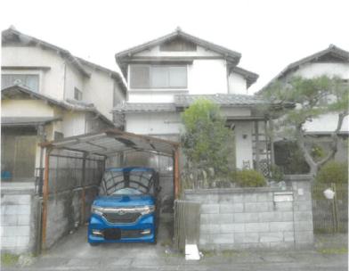 亀岡市東つつじケ丘曙台三丁目
７番４の競売物件