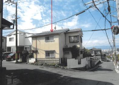 宇治市五ケ庄広岡谷
２番１０７の競売物件