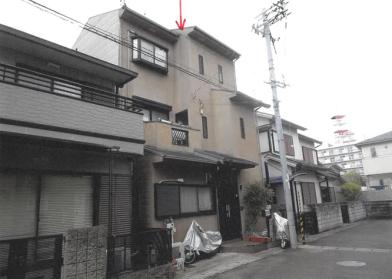 京都市南区上鳥羽八王神町
３２２番の競売物件