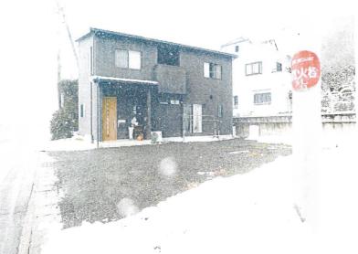舞鶴市字万願寺小字ヨロヅ
１０８番１の競売物件