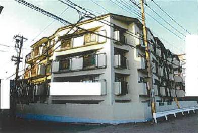 神戸市東灘区深江南町二丁目
７４番の競売物件