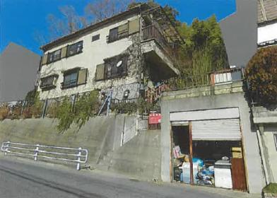 神戸市垂水区塩屋町字大谷
６３３番５の競売物件