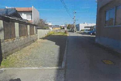 南あわじ市湊里字東
１３９１番６の競売物件