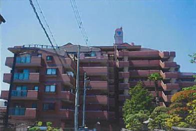 明石市魚住町清水字烏池下２２８２番地１の競売物件