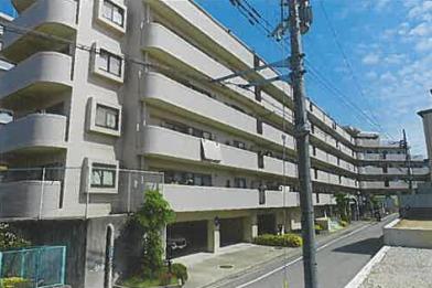 明石市魚住町西岡字高岡３６８番地１の競売物件