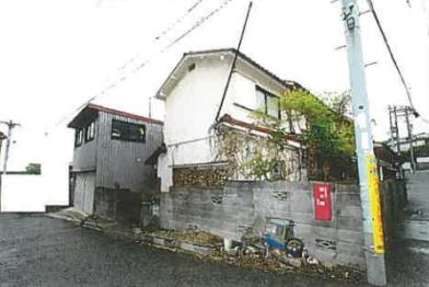 明石市東人丸町
2562番の競売物件