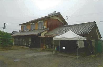 神戸市西区岩岡町野中字神出道上
１２３０番の競売物件