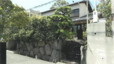 芦屋市山手町
２８５番の競売物件