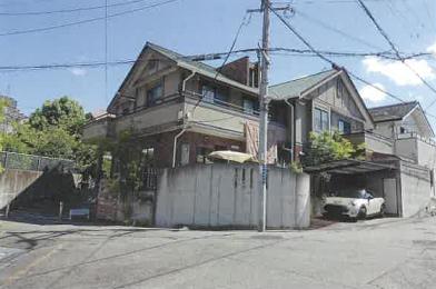宝塚市桜ガ丘
373番1の競売物件