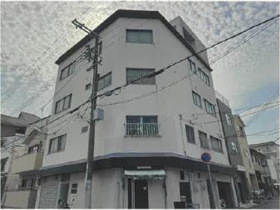 西宮市今津曙町
２０番１の競売物件