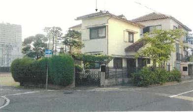 西宮市高松町
７番２の競売物件