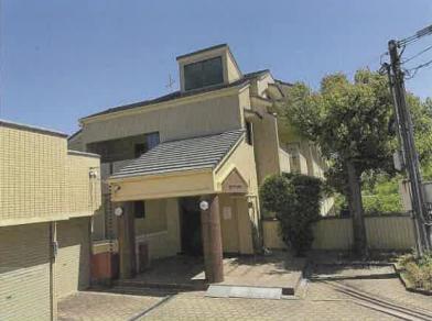 宝塚市塔の町　１１１番地１の競売物件