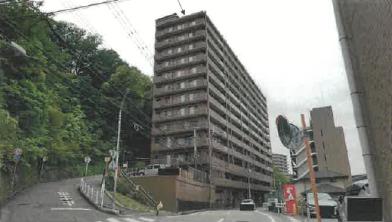 宝塚市月見山一丁目　２３番地１の競売物件