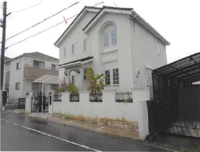 川西市緑台二丁目
５番２３の競売物件