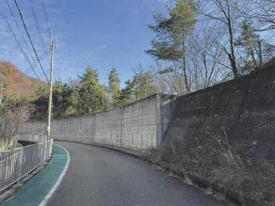 宝塚市すみれガ丘一丁目
１１番の競売物件