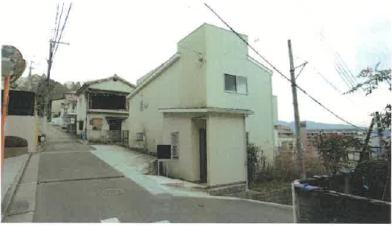 川西市平野一丁目
１３４番３の競売物件