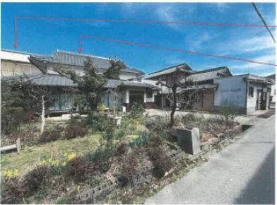 西脇市富吉上町字薬師ノ西
３００番の競売物件