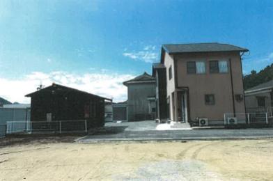 西脇市高田井町字矢筈
１０２１番の競売物件