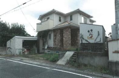 加東市ひろのが丘
８番１７の競売物件