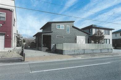加東市南山四丁目
１番２６の競売物件