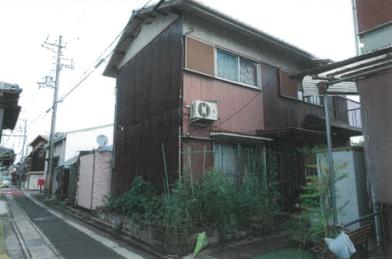 小野市黍田町字屋敷田
６１８番４の競売物件