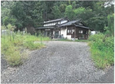 豊岡市森津字奥中口
６２９番の競売物件