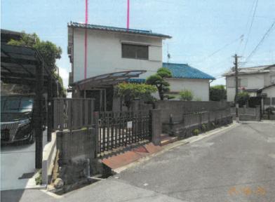 奈良市若葉台三丁目
1931番4の競売物件