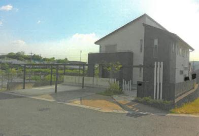 生駒市南山手台
６番２の競売物件