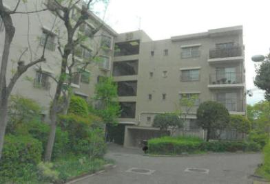 奈良市朱雀五丁目
２番１の競売物件