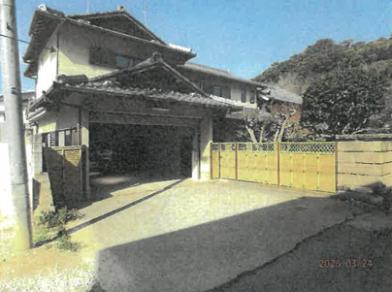 御所市大字三室
３８２番の競売物件