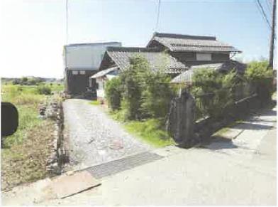 東近江市祇園町字大塚
２６７番２の競売物件