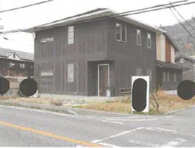 近江八幡市北之庄町字川東
３９１番２６の競売物件