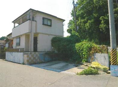 和歌山市園部字上前田
１５３０番３の競売物件
