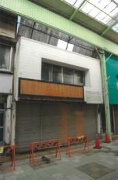 新宮市仲之町二丁目
1番10の競売物件
