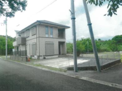 東牟婁郡太地町大字太地字神ノ浦
１０６９番７の競売物件