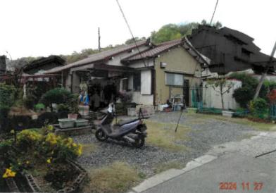 瀬戸市新明町
166番の競売物件