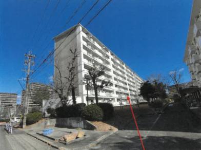 名古屋市名東区藤里町　１２０１番地の競売物件