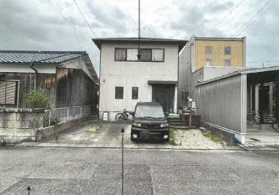 知立市昭和四丁目
７番７の競売物件