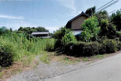 豊橋市石巻本町字的場
６３番１の競売物件