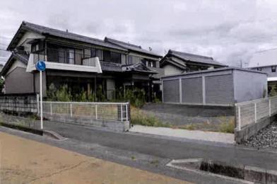豊川市篠束町東宮
１番の競売物件