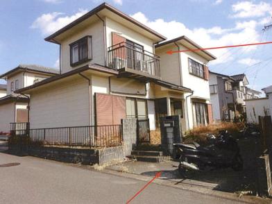 四日市市小林町字小林新田
３０２５番５４０の競売物件