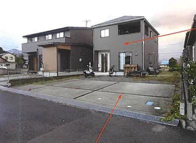 いなべ市大安町石榑東字野畑
２２２２番１の競売物件